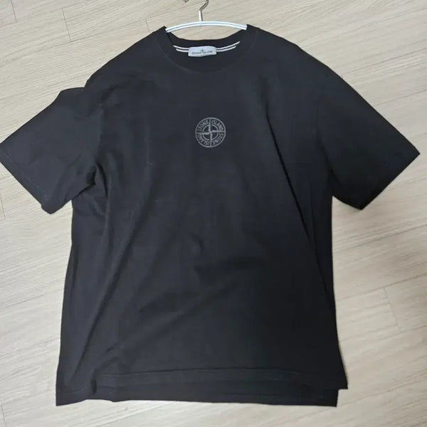 [BUNJANG] Stone Island 26SS Organic Cotton Jersey Camp Logo Short Sleeve T-Shirt / 26SS 스톤아일랜드 오가닉 코튼저지 캠퍼스로고 반팔티셔츠