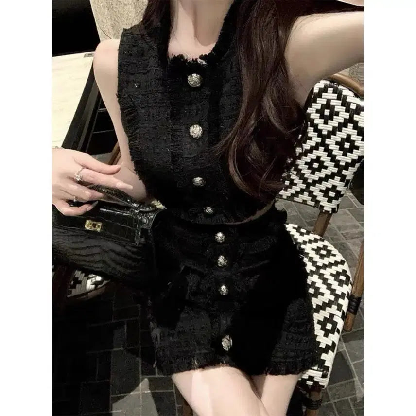 [BUNJANG] Black Tweed Sleeveless Crop Top and Skirt Set / [새상품] 블랙 트위드 민소매 크롭 탑 스커트 세트 수입의류