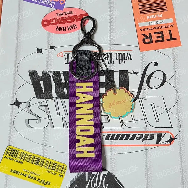 [BUNJANG] PLAVE Noah Sixth Summer Strap Keychain & 2024 Season's Greetings Bundle Set (Excluding Photocards) / 플레이브 노아 여섯번째여름 스트랩키링&2024 시즌그리팅 포카제외 일괄