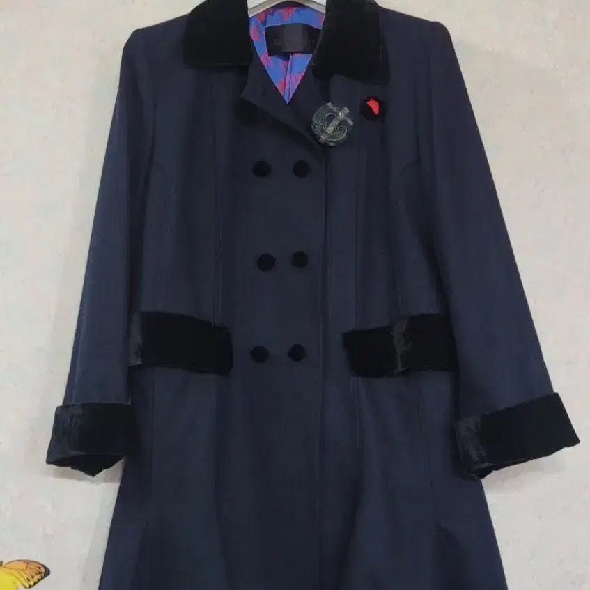 [BUNJANG] Lucky Chouette Velvet Color-Block Brooch Jacket / 럭키슈에뜨 벨벳배색 브로치 자켓