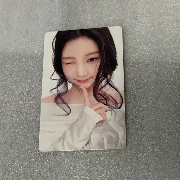 [BUNJANG] ILLIT Japan Concert Special Edition Wonhee Photocard / 아일릿 일본 콘서트 굿즈 구매 5000엔 특전 원희 포카 판매