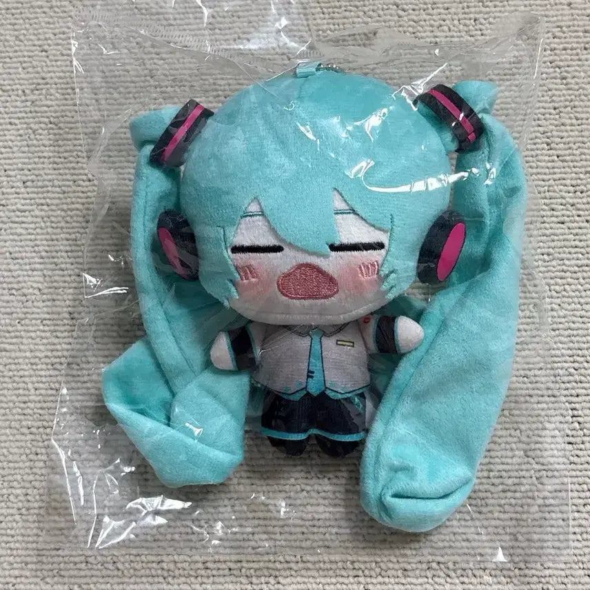 [BUNJANG] Hatsune Miku Hug Doll Plush Figure Acrylic Stand / 미개봉 하츠네 미쿠 안아줘 인형 누이 홍대 미쿠 감사제 프로세카 보컬로이드