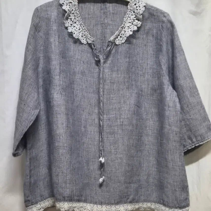 [BUNJANG] Lace Collar Linen Blouse / 레이스 카라 린넨 블라우스
