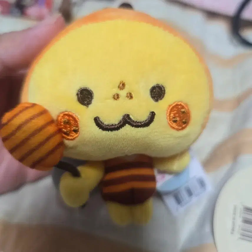 [BUNJANG] Haitai Honey Butter Chip Honey Bee Plush / 해태 허니버터칩 꿀벌 인형