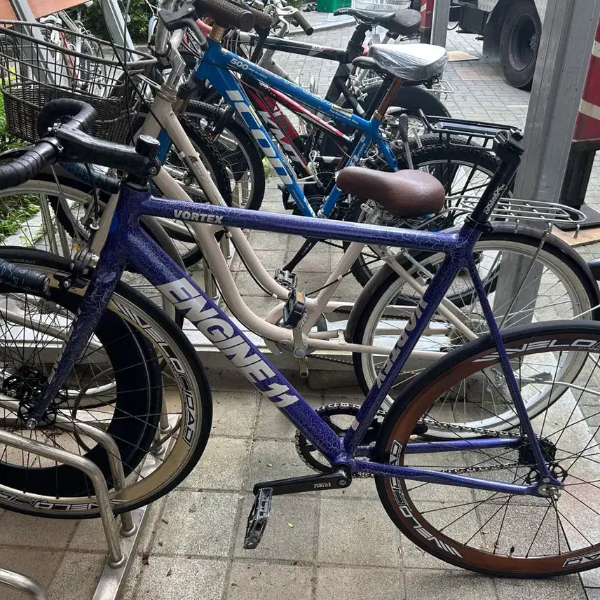 [BUNJANG] Engine11 Vortex 2025 Bicycle - Medium Size / 엔진11 2025 볼텍스 보라텍스 거의 완차 팝니다