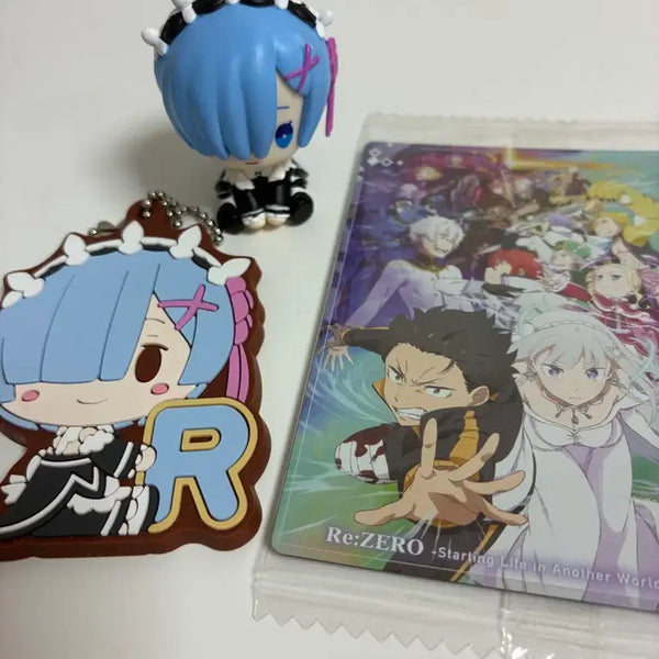 [BUNJANG] Re:Zero Rem Figure Keychain & Wafer Card Bundle / 리제로 렘 피규어 키링 웨하스카드 일괄판매