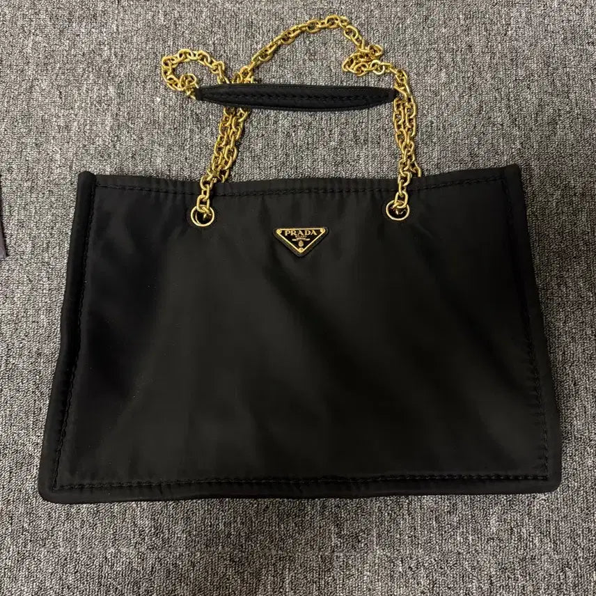 [BUNJANG] Prada Tessuto Chain Bag Black / [마지막 가격] 프라다 테수토 체인백 블랙