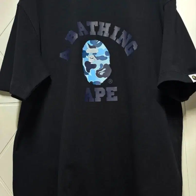 [BUNJANG] A BATHING APE ABC Camo College T-shirt Black/Blue L / 베이프 ABC 카모 콜리지 티셔츠  블랙/블루 L