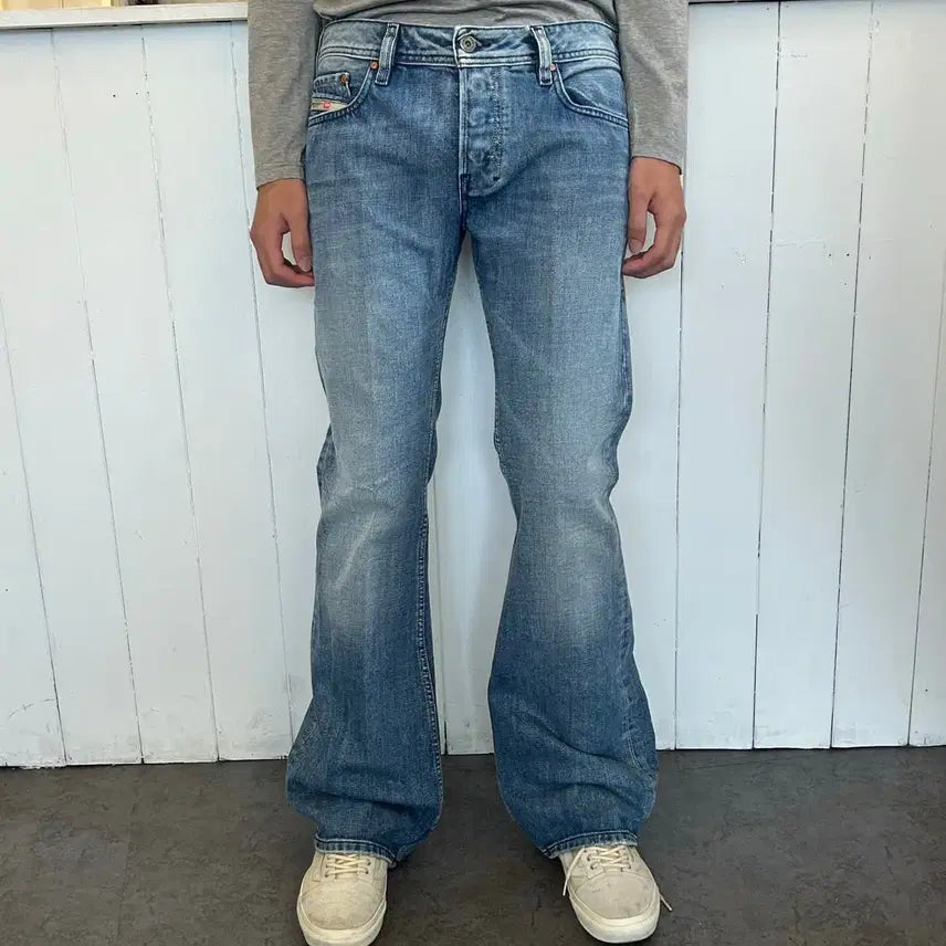 [BUNJANG] DIESEL ZATHAN Bootcut Jeans / DIESEL ZATHAN BOOTCUT 새상품