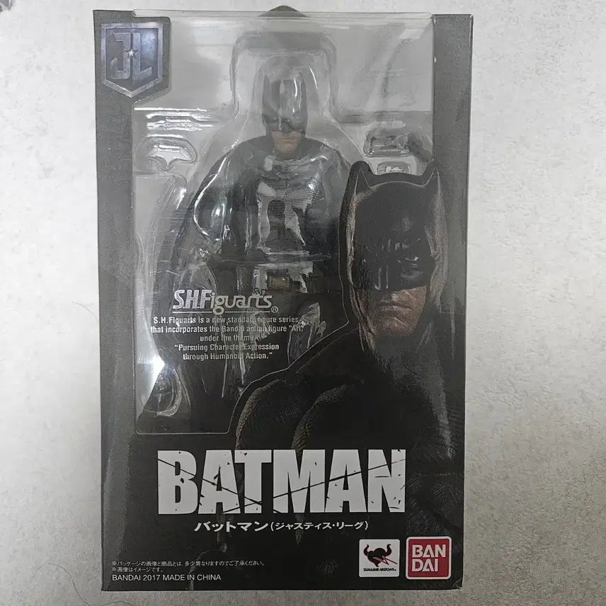 [BUNJANG] S.H.Figuarts Justice League Batman + Flashback Head Set / shf 저스티스리그 배트맨+플래시백헤드 판매합니다