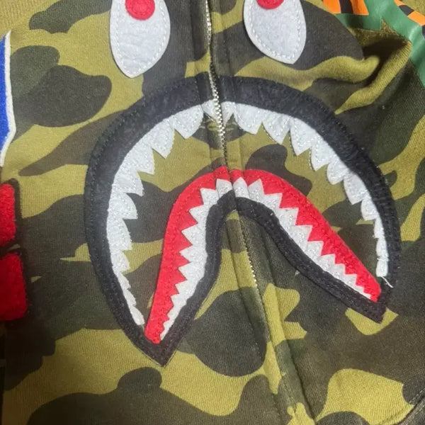 [BUNJANG] BAPE Green Hoodie Zip-Up (L) / 베이프 후드집업 가격제안 주세요!