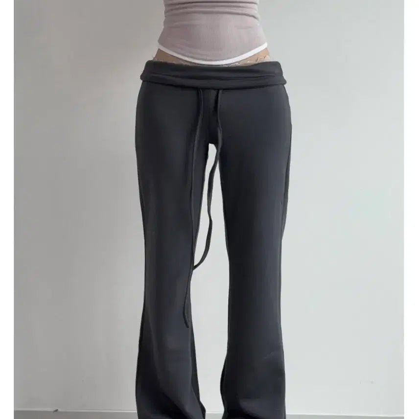 [BUNJANG] Dandelion Low-Rise Spandex Bootcut Pants (Charcoal, M) / 새상품/단델리온 강민영  로우라이즈 스판 부츠컷 팬츠
