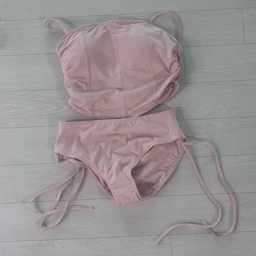 [BUNJANG] Hinique Viki Bikini / 새상품/히니크 비키 비키니