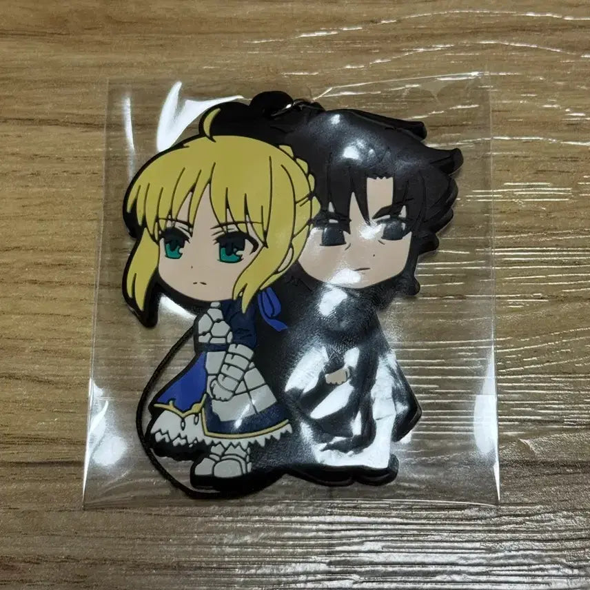[BUNJANG] Fate Series 10th Anniversary Saber Kiritsugu Rubber Strap / 페이트 시리즈 10주년 기념 세이버 스페셜 쿠지 키리츠구 러버스트랩