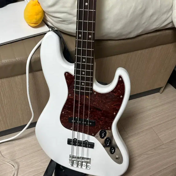 [BUNJANG] Corona Jazz Bass / 코로나 재즈베이스