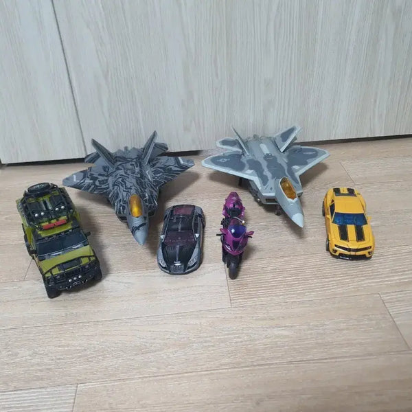 [BUNJANG] Transformers Robot Action Figure / 트랜스포머 변신 로봇 피규어