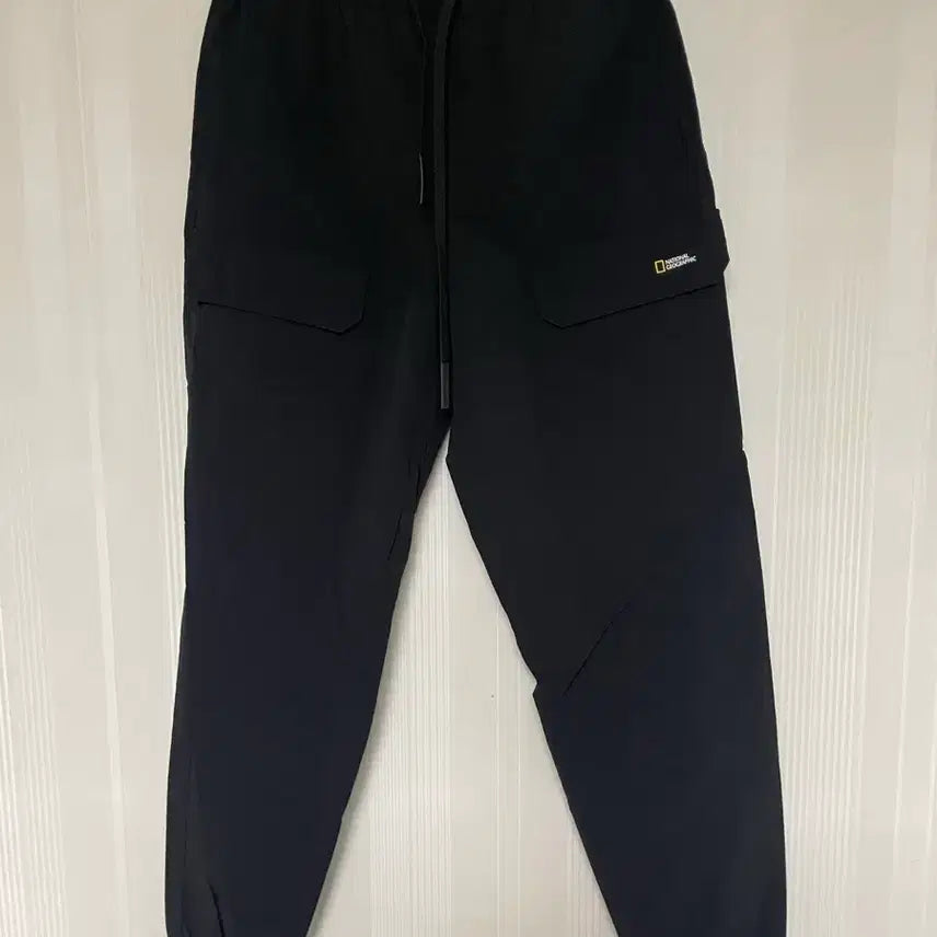 [BUNJANG] National Geographic Women's Jogger Training Pants Black / 네셔널 지오그래픽 바지