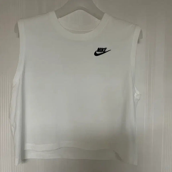 [BUNJANG] Nike Cropped Sleeveless T-Shirt / 나이키 민소매