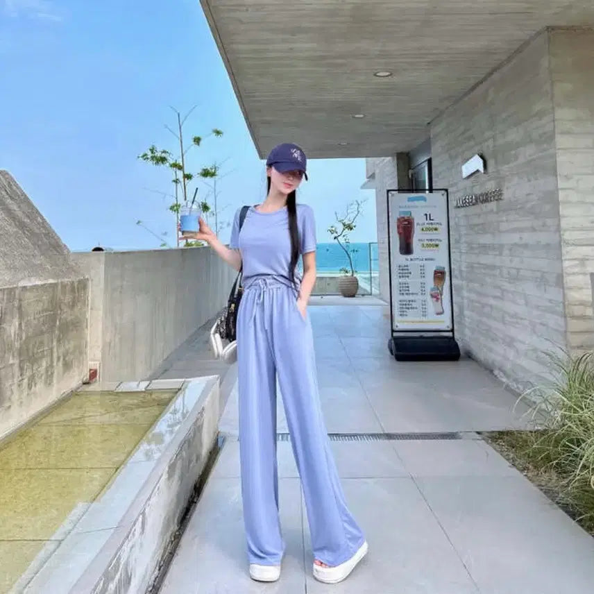 [BUNJANG] Mayyun Silky Short Sleeve T-shirt and Pants Set / 메이윤 찰랑반팔티 찰랑바지
