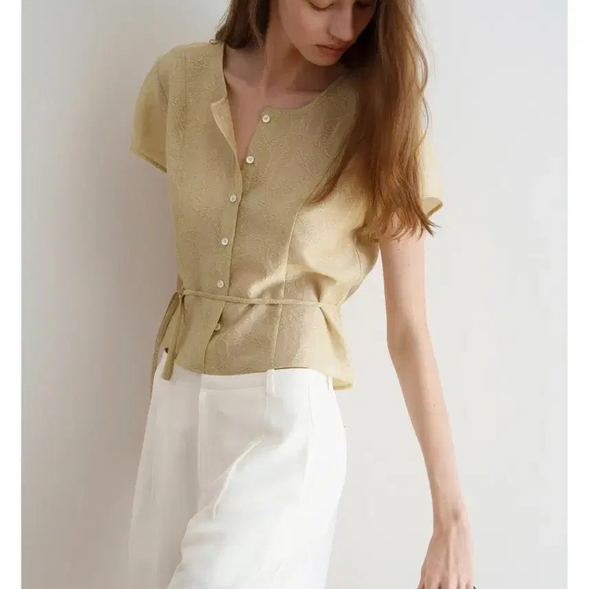 [BUNJANG] Oebeige Blouse / 오브베이지 블라우스