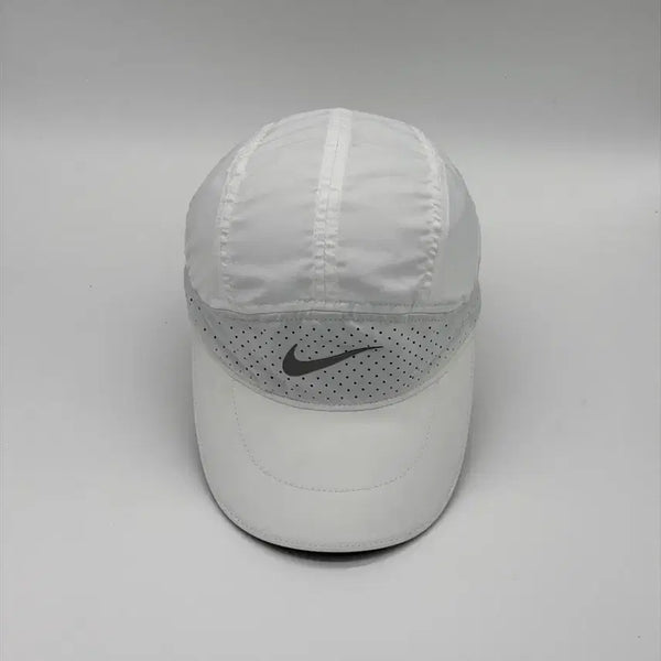 [BUNJANG] Nike Running Lightweight White Ball Cap / [F] 나이키 러닝 경량 화이트 볼캡 모자