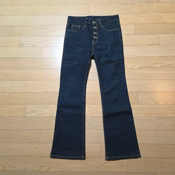 [BUNJANG] Raw Denim Semi Bootcut Jeans (Size S) / 생지 부츠컷 데님 (착샷)