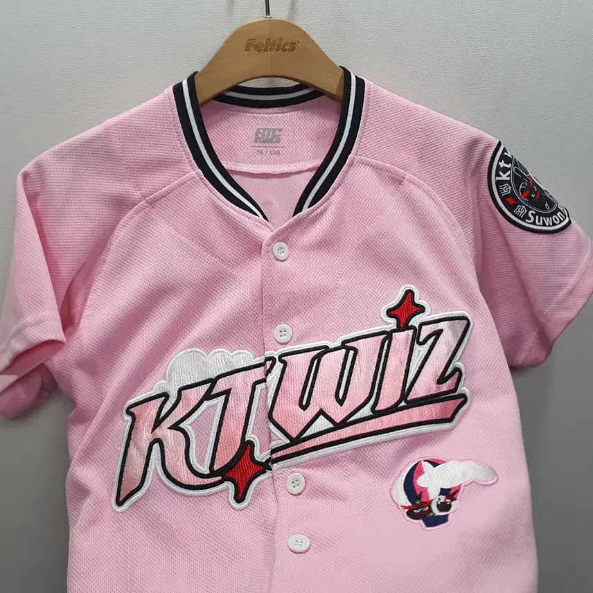 [BUNJANG] KT Wiz Cho Dae-hyun Baseball Jersey (Size 75) / 수원KT위즈 핑크 클라우드 조대현 유니폼 75사이즈