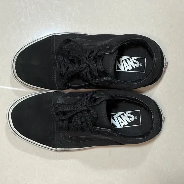 [BUNJANG] Vans Black Sneakers Size 230 / [VANS] 반스 230 운동화230 검정신발 검정운동화 블랙