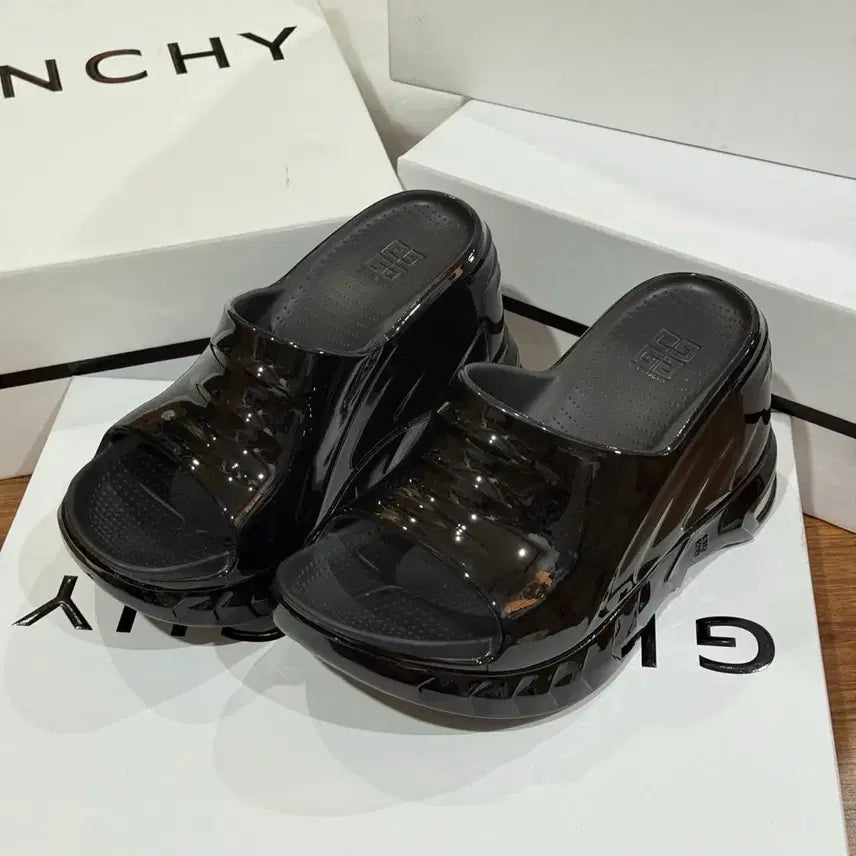 [BUNJANG] Givenchy Karina Marshmallow Wedge Sandals / 지방시 카리나 마시멜로우 웨지샌들