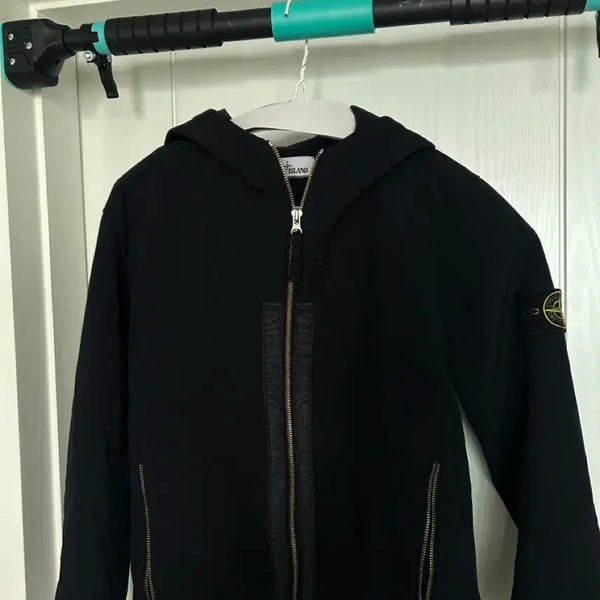 [BUNJANG] Stone Island Softshell Jacket / 스톤아일랜드 소프트쉘