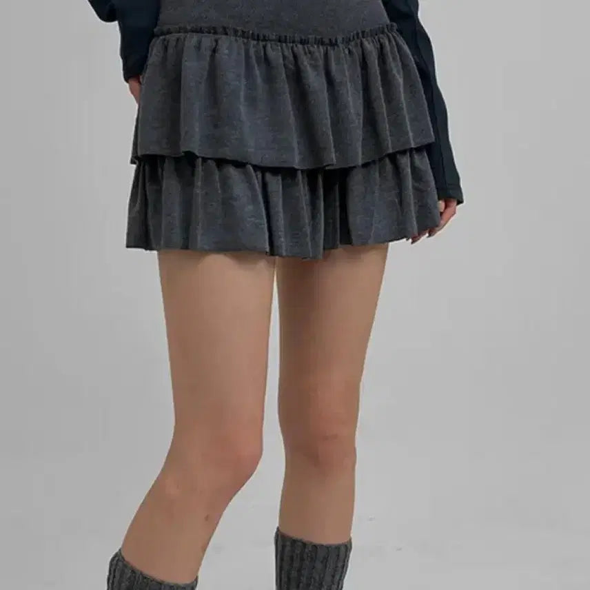 [BUNJANG] Black Up Coca Tiered Skirt Pants / 블랙업 코카 캉캉 스커트팬츠