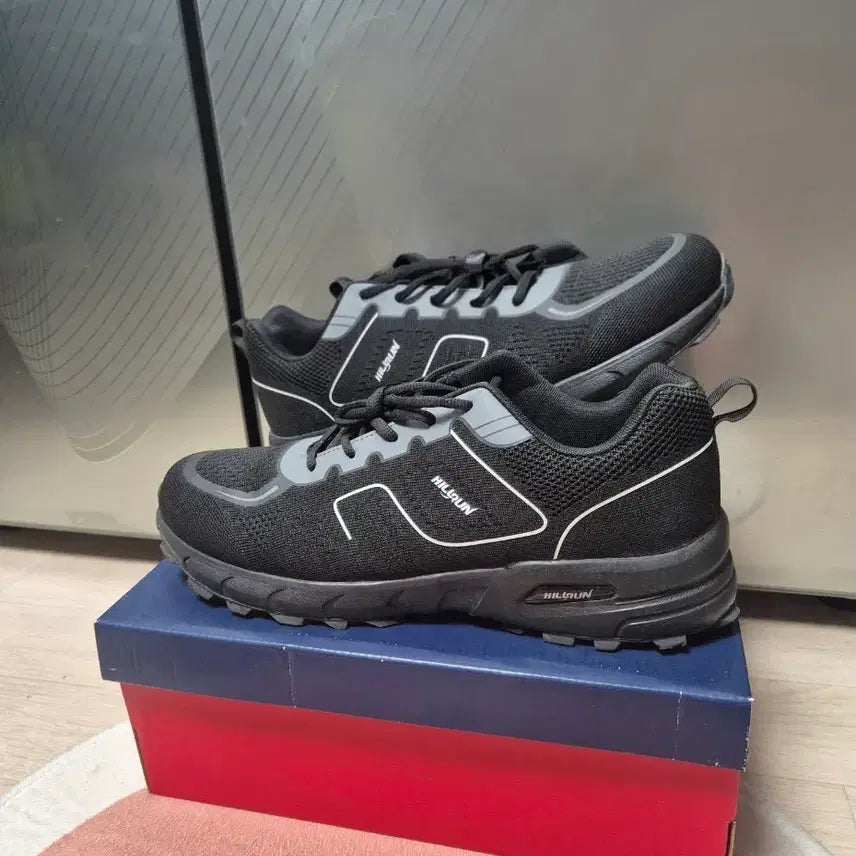 [BUNJANG] Healun Men's Sneakers Black Size 300 / 힐런 남성 운동화 블랙 300