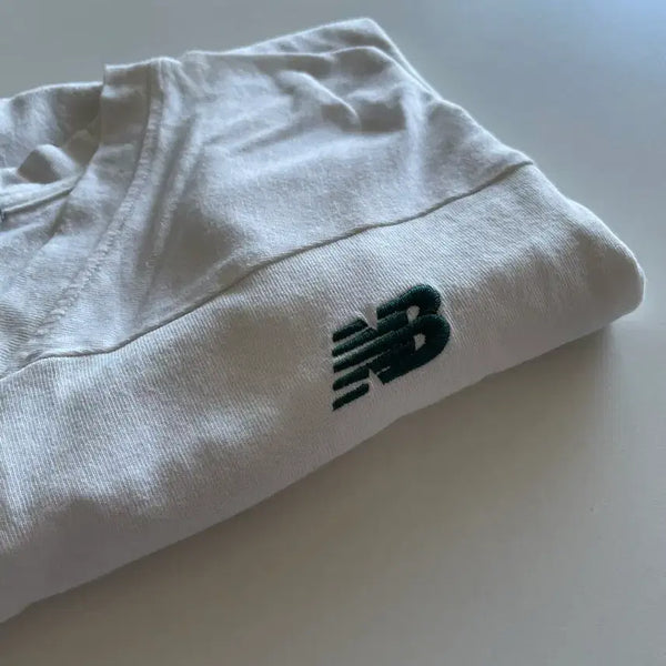 [BUNJANG] New Balance V-Neck T-Shirt / 뉴발란스 브이넥 티셔츠