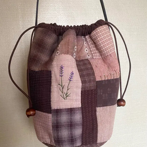 [BUNJANG] Handmade Embroidered Patchwork Quilted Bag Bucket Bag / 핸드메이드 자수 패치워크 퀼트가방