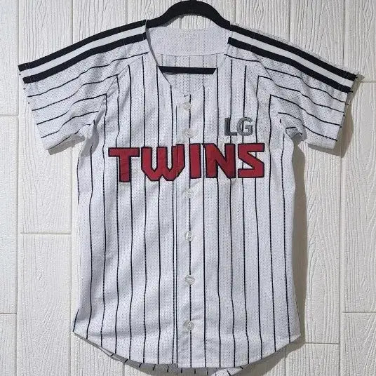[BUNJANG] LG Twins Kim Hyun-soo Home Baseball Jersey (Size 150) / LG 트윈스 김현수선수 홈 유니폼