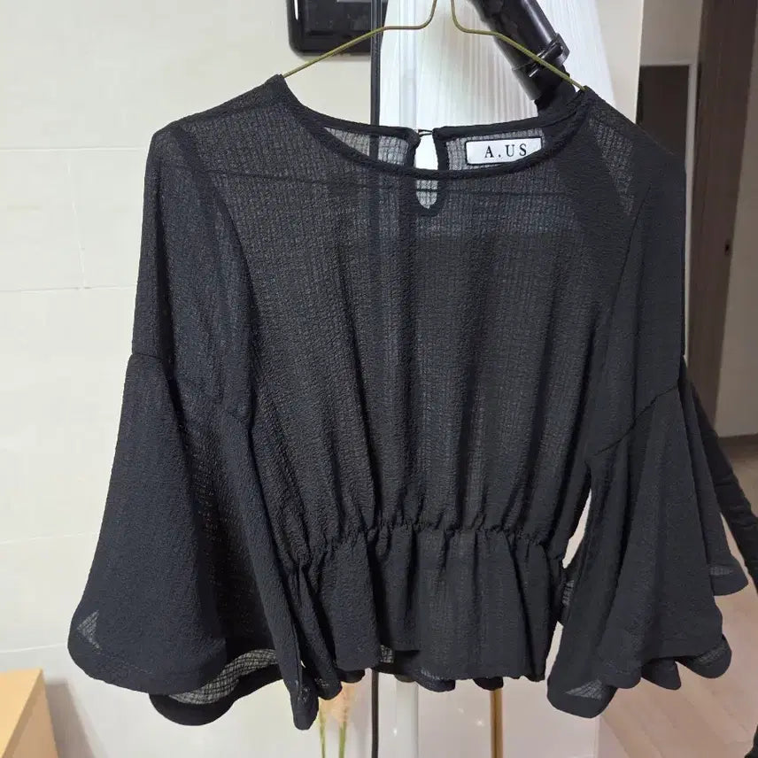 [BUNJANG] 7-Sleeve Blouse / 7부 소매 블라우스