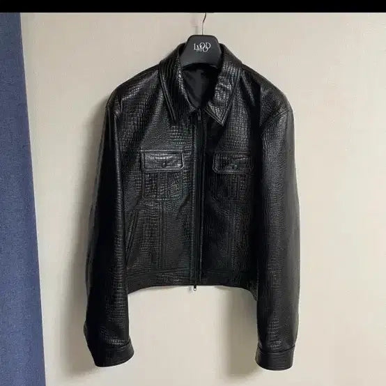 [BUNJANG] Elwood Caiman Lambskin Leather Trucker Jacket Black / [48] 엘무드 카이만 램스킨 레더 트러커 자켓 블랙