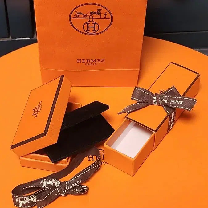 [BUNJANG] Hermès Earring Box Set and Rouge Box Set / 5-5)에르메스귀걸이박스와 루즈박스(귀걸이박스셋가격임)