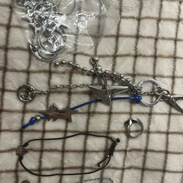 [BUNJANG] TXT Yeonjun Birthday Bracelet Bundle Set Necklace / 투바투 투게더 반지, 키링, 목걸이, 수빈 생일팔찌 일괄 양도