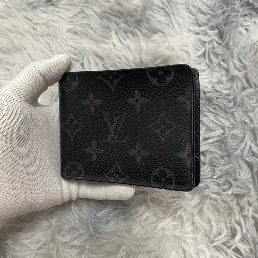[BUNJANG] Louis Vuitton Eclipse Wallet / 루이비통 이클립스 반지갑 [os]
