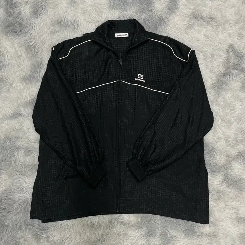 [BUNJANG] Balenciaga Houndstooth Oversized Tracktop Jacket Windbreaker / [백화점판] 발렌시아가 하운드투스 오버핏 트랙탑 자켓 바람막이 [S]