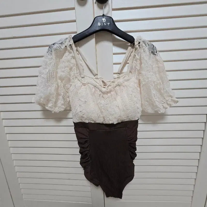 [BUNJANG] Lace Swimsuit / 레이스 수영복