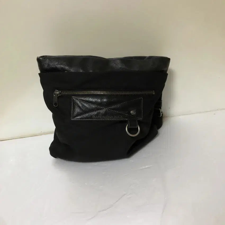 [BUNJANG] Mandarinaduck Cross Bag / 만다리나덕 크로스백@9930