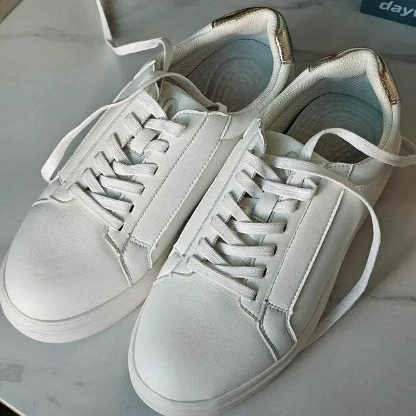 [BUNJANG] Daywalk Amor Women's Arch Support Sneakers / 데이워크 발편한 아치깔창 여성 스니커즈 아모르 250