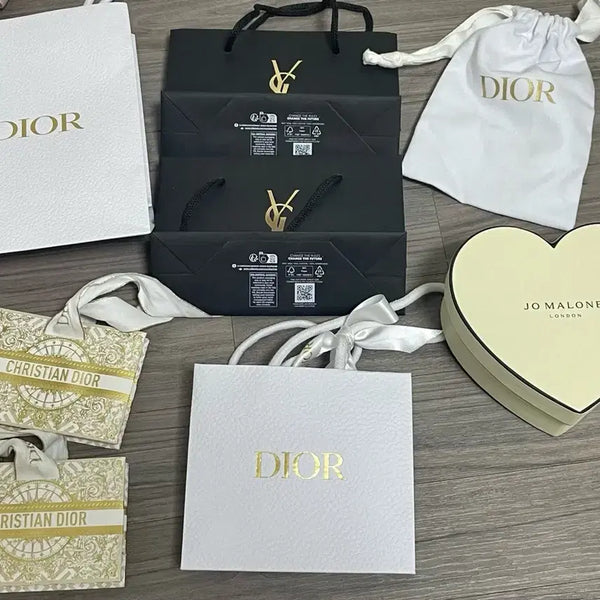 [BUNJANG] Various Luxury Brand Shopping Bags, Boxes, and Pouches Bundle / 브랜드 명품 화장품 종이가방 박스 일괄