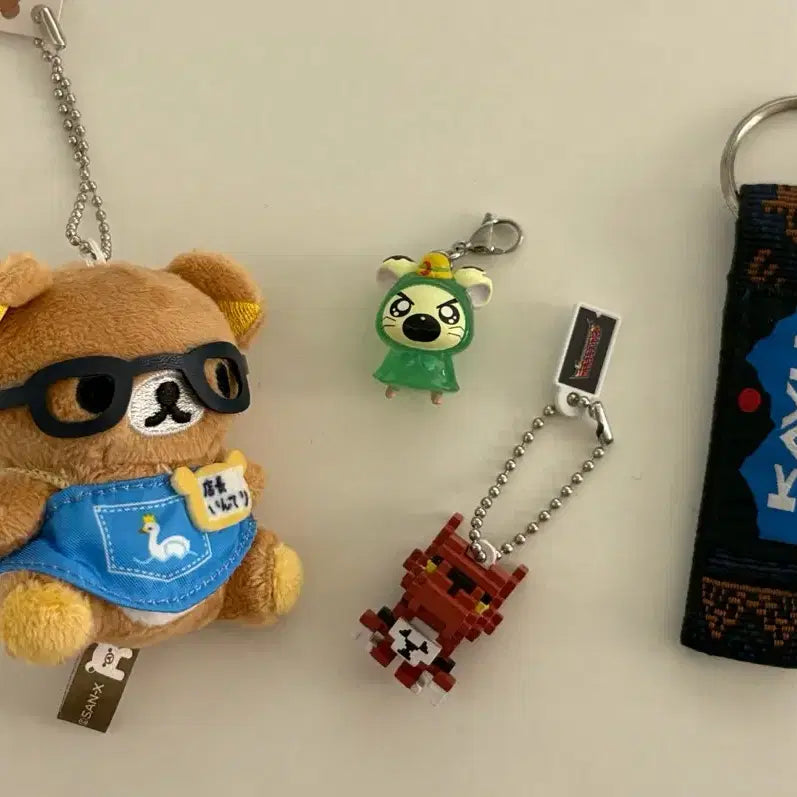[BUNJANG] Rilakkuma KAVU Keychain / 리락쿠마 키링 ,대장 메지루시, 길몬 가챠 , KAVU 키링