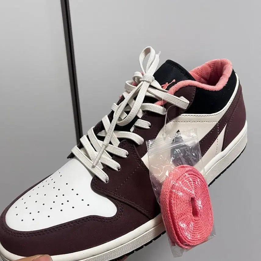 [BUNJANG] Air Jordan 1 Low SE 'Chocolate Bliss' (280mm) / 에어 조던1 로우 se 초콜릿 블리스 280