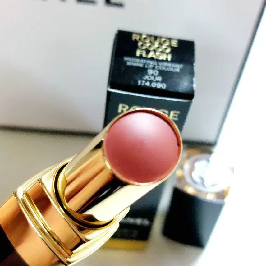 [BUNJANG] Chanel Rouge Coco Flash Lipstick 90 Jour (Goyounjung Edition) / 인기)고윤정)샤넬 루쥬코코 플래쉬 90 립스틱 쥬르