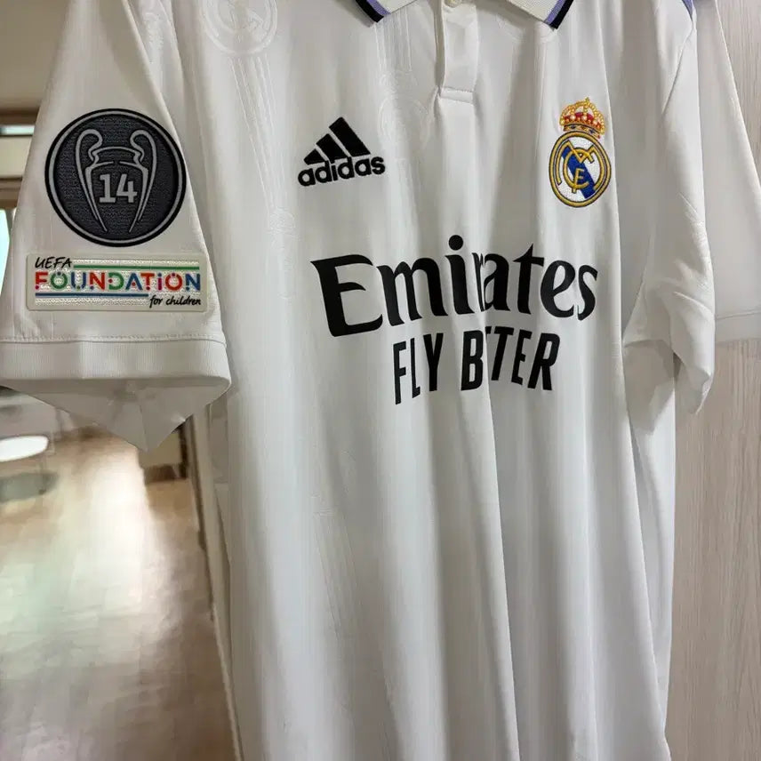 [BUNJANG] Real Madrid 2022-2023 Home Jersey Valverde Custom Print / [해외 L] 레알마드리드 2022-2023 홈 유니폼 발베르데 자컷