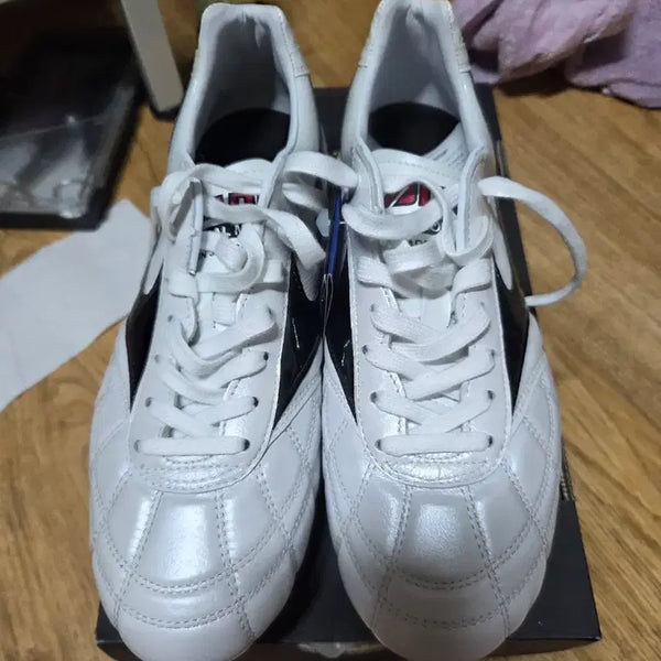 [BUNJANG] Mizuno Morelia II STITCH Soccer Cleats / 모렐리아2스티치